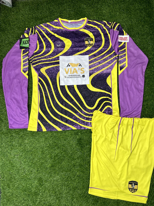 Roman Road Centurions FC - GK Kits (VIA'S)