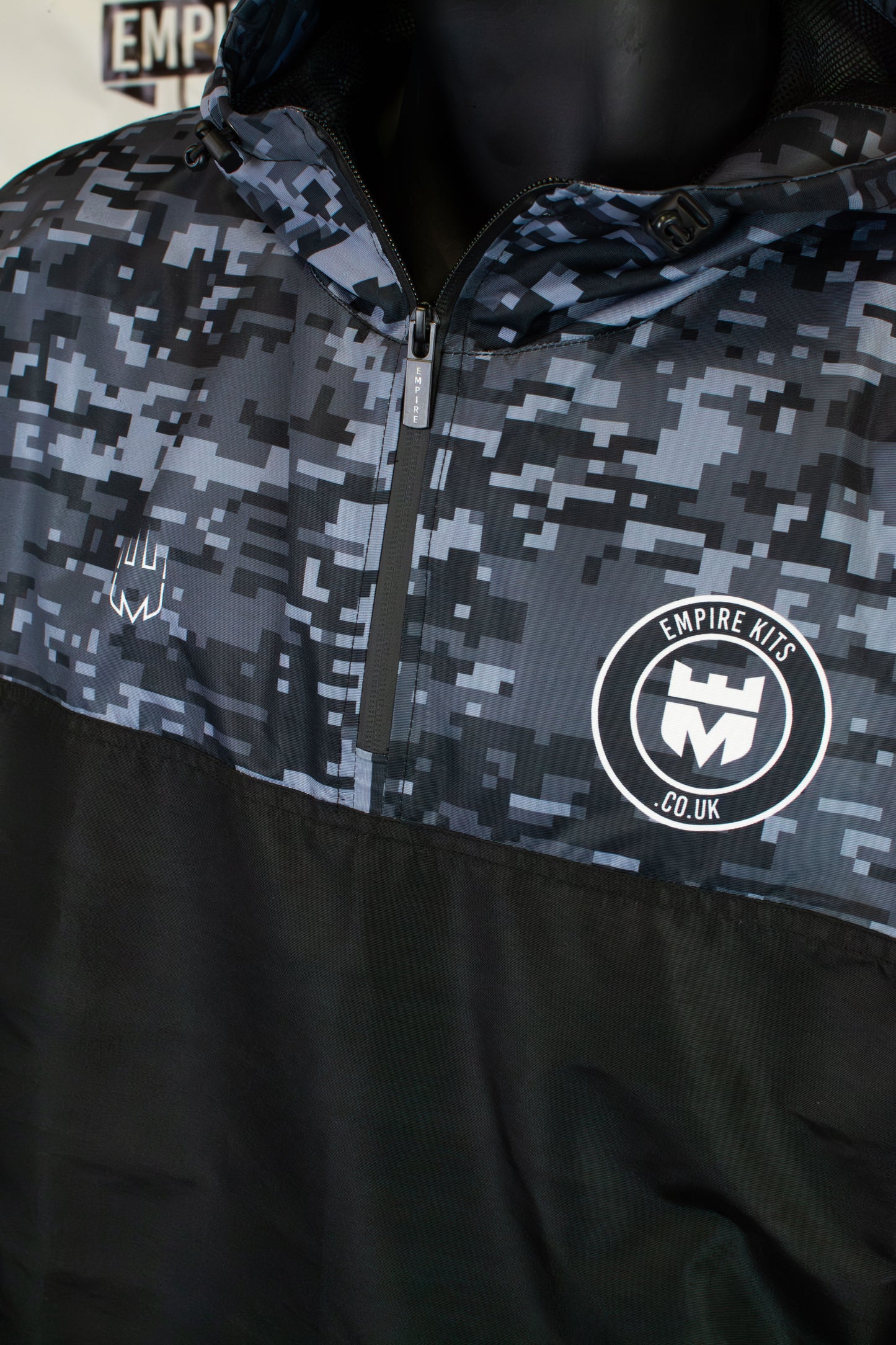 Standard 1/4 zip Pull over Rain Jackets